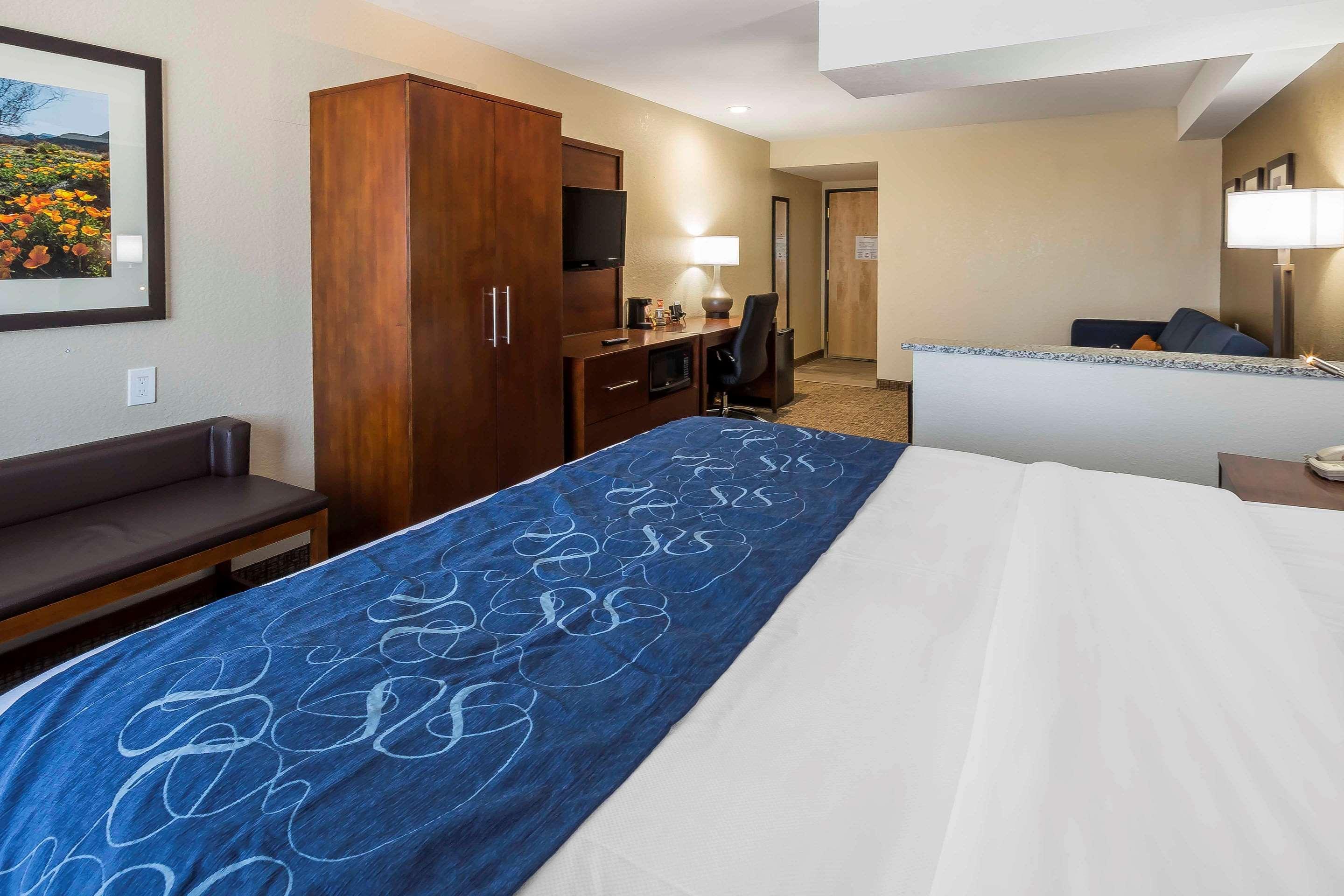 Comfort Suites El Paso Airport Zewnętrze zdjęcie
