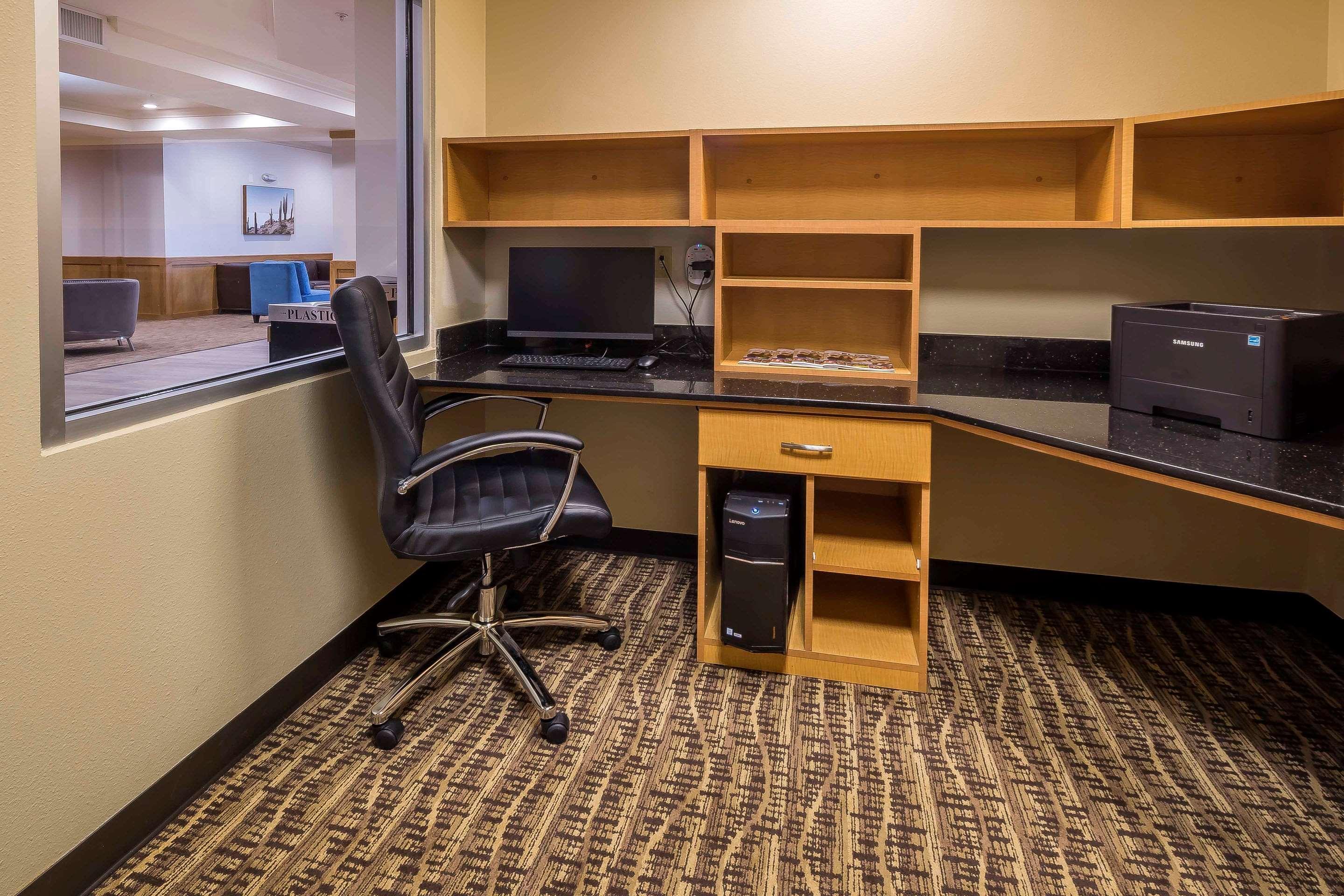 Comfort Suites El Paso Airport Zewnętrze zdjęcie